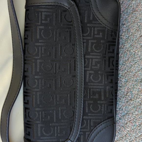 Small purses - Picture 6 of 9